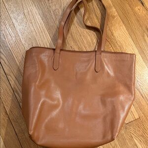 Cuyana Classic Brown Leather Tote
